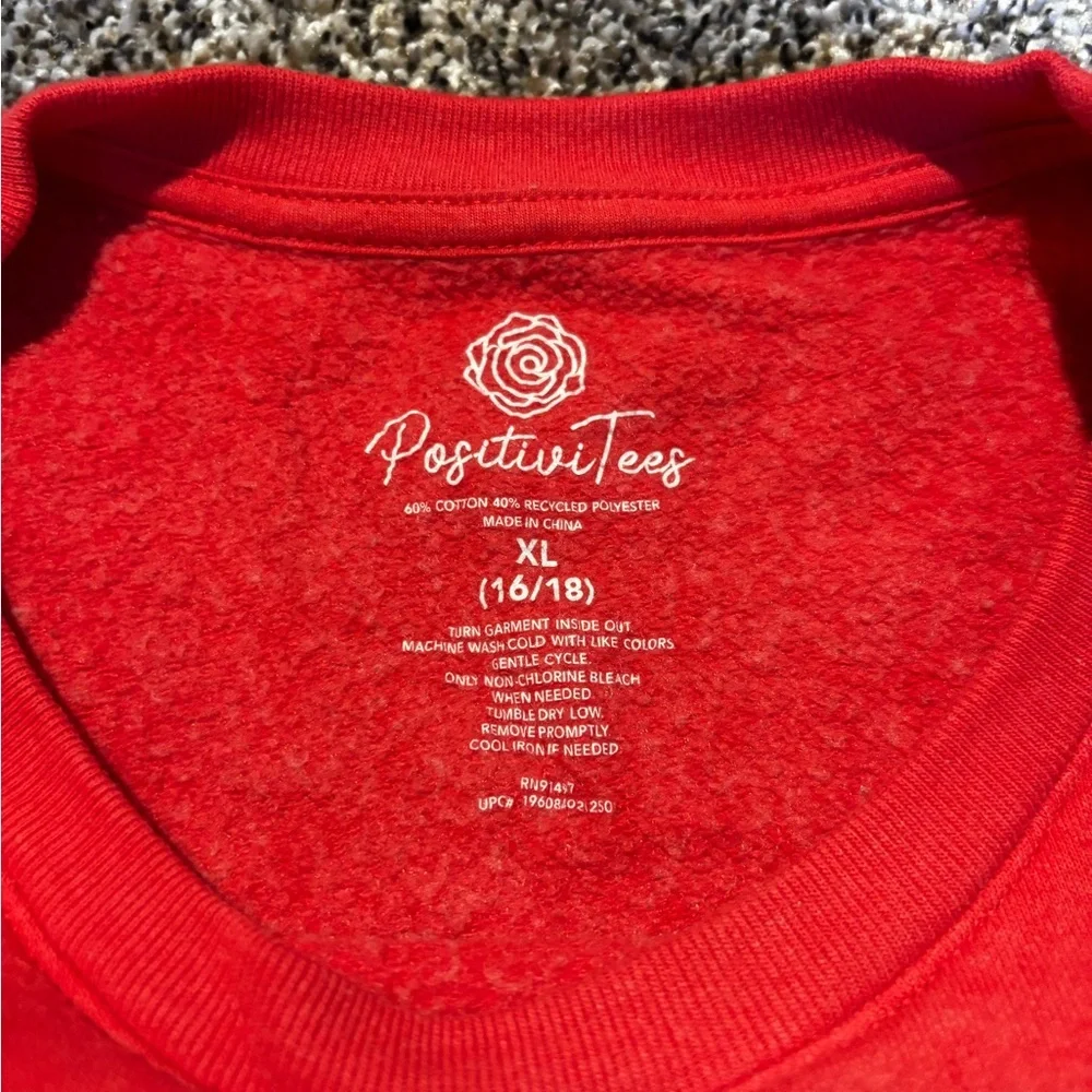 Red 'Blessed' sweater, Size XL - Picture 2 of 5